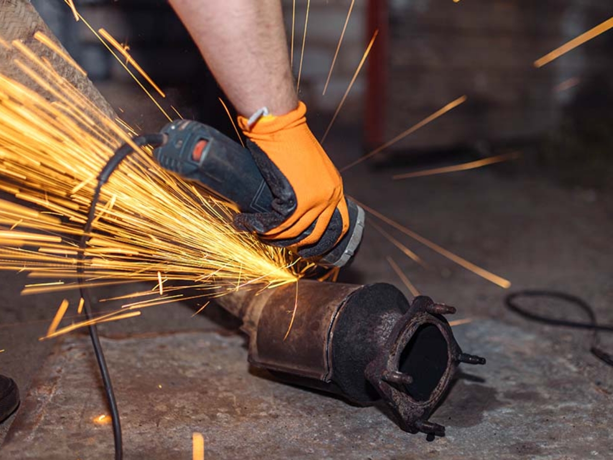 More Than 25,000 Catalytic Converters Have Been Stolen in 2021
